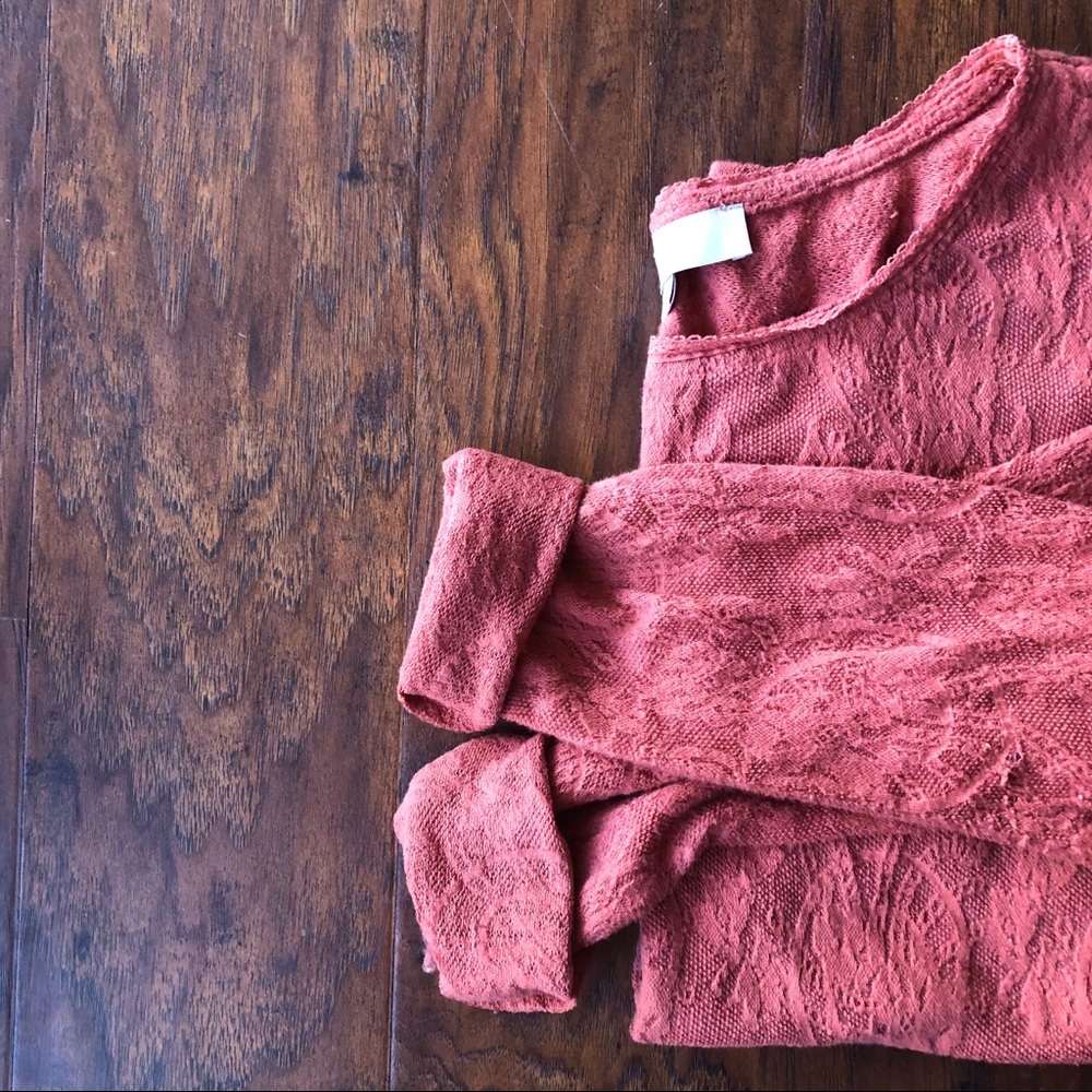 SOLD | LOFT | Lace Long Sleeve Top - Picture 4 of 4